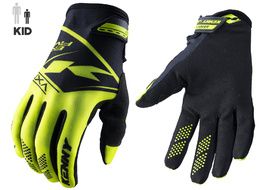 Kenny Guantes Brave Niño Amarillo neon 2024